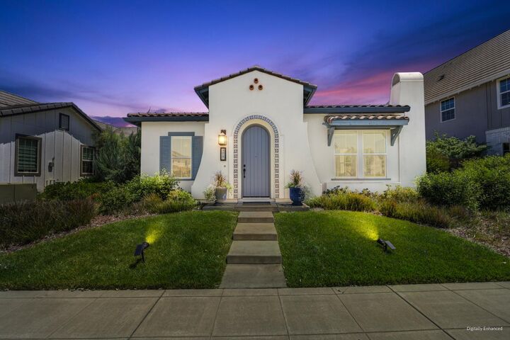 Property Photo:  3017 Bedford Falls Way  CA 95818 