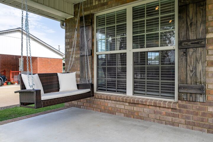Property Photo: 602 7th St TN 38464