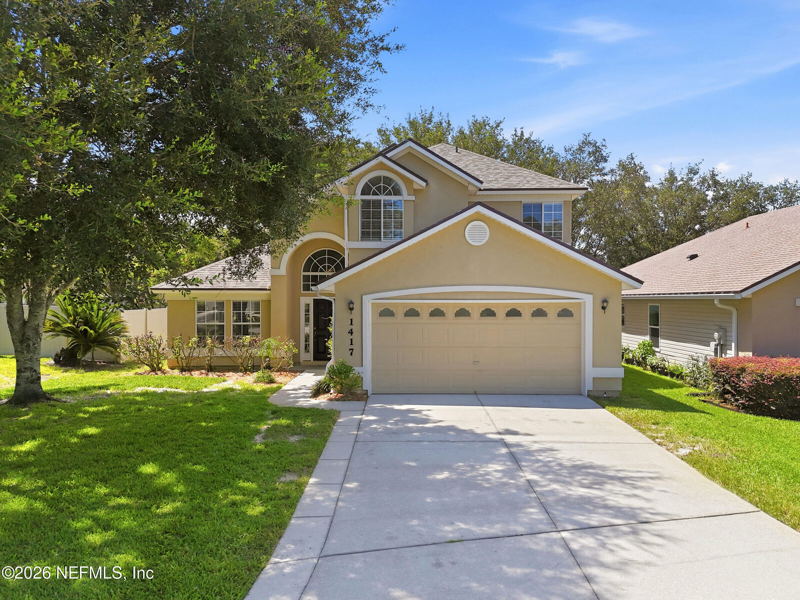 Property Photo: 1417 Woodland View Drive FL 32003
