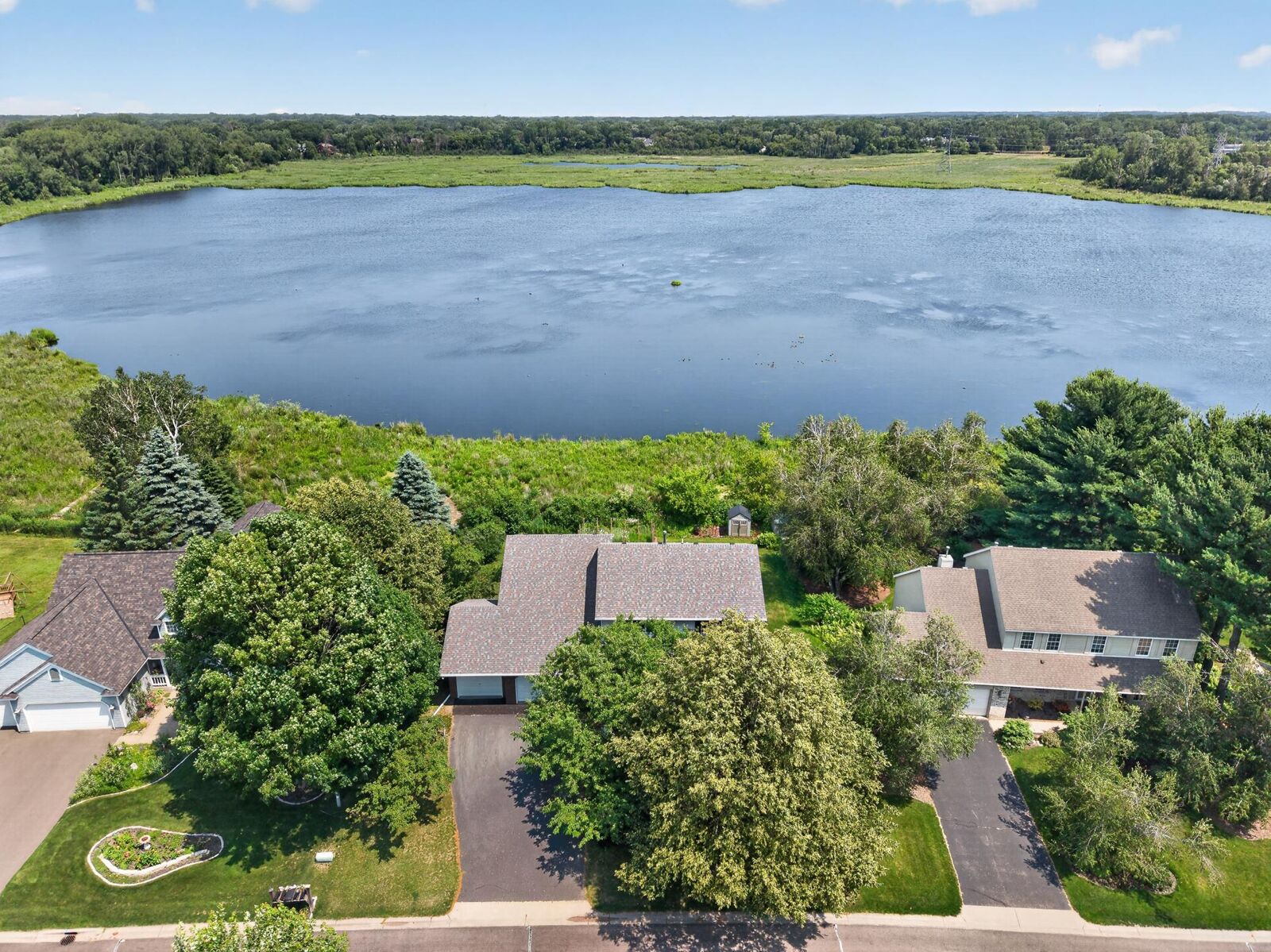 Property Photo: 4142 Oakmede Lane MN 55110
