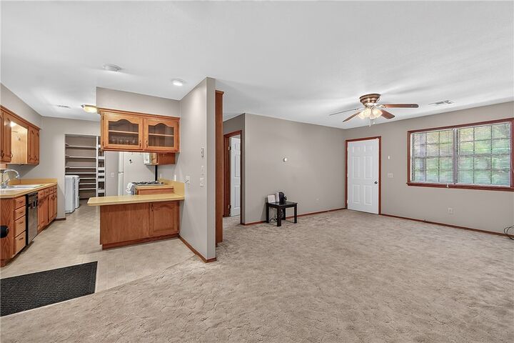 Property Photo:  857 2nd Street  AR 72722 