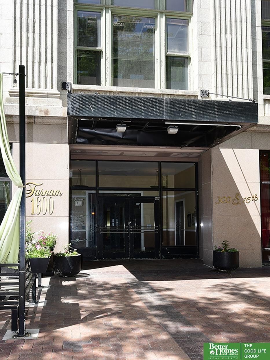 Property Photo: 300 S 16 Street 602 NE 68102