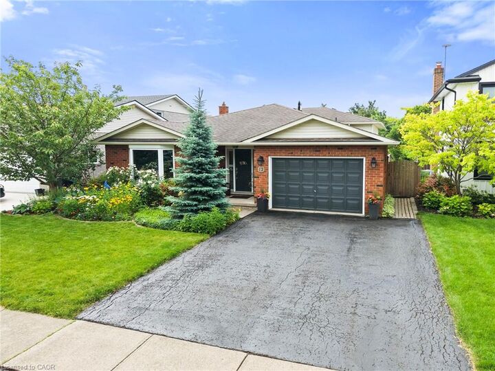 12 Stonebridge Gate — photo 1