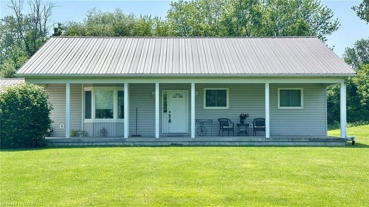Property Photo:  418 Lakeshore Road  ON N0A 1P0 