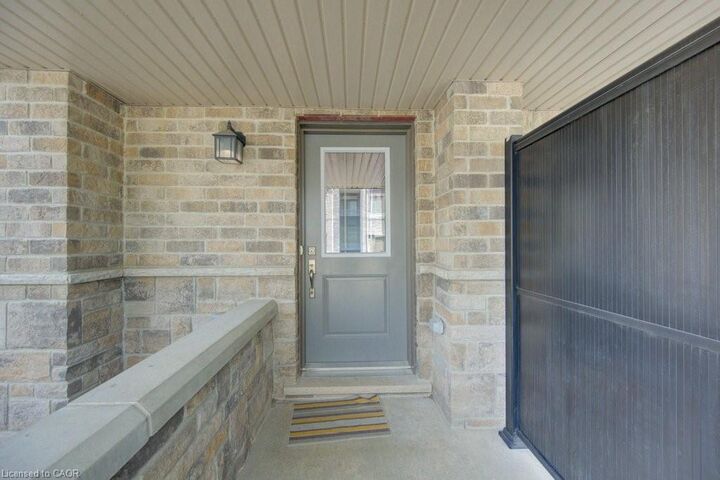 Property Photo:  35 Bank Swallow Crescent  ON N2P 0J7 