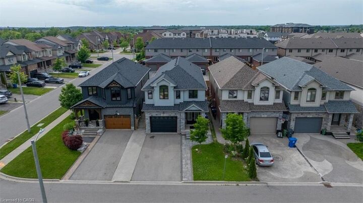 Property Photo: 121 Dallan Drive ON N1L 0N3