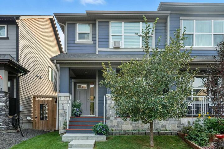 1318 Legacy Circle SE — photo 1