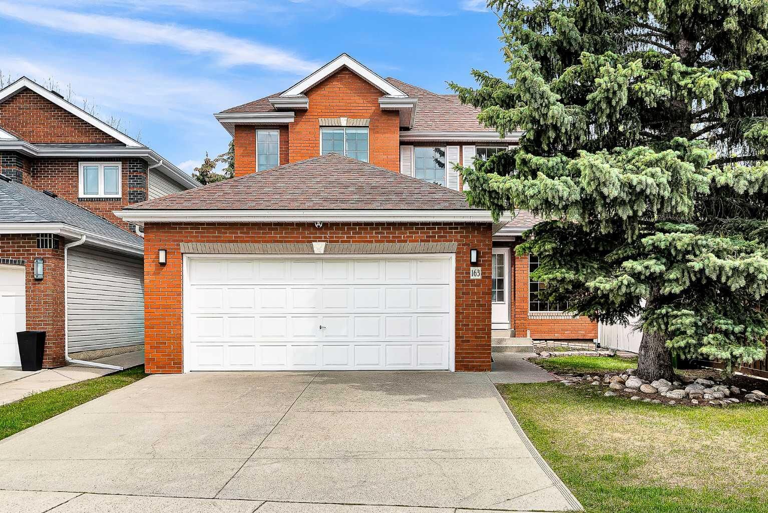 Property Photo:  163 Citadel Park NW  AB T3G 3Y2 