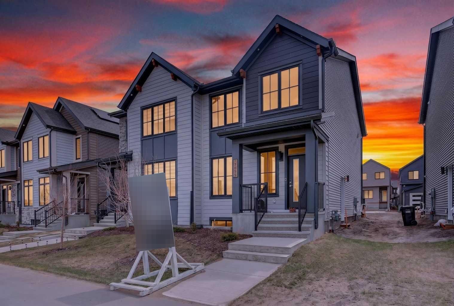 Property Photo: 7055 Rangeview Avenue SE AB T3S 0R1