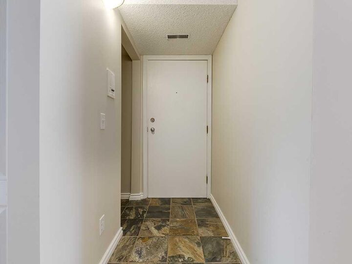 Property Photo: 1540 29 Street NW 113 AB T2R 0B3