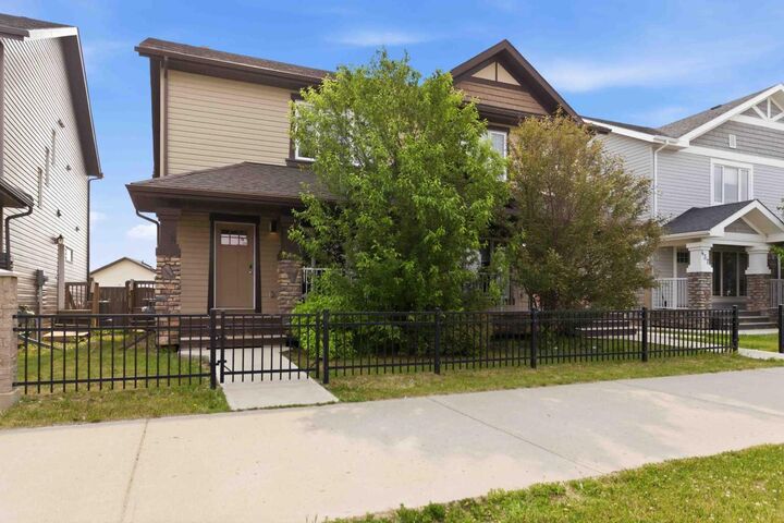 Property Photo: 445 Heritage Drive AB T9L 1S4