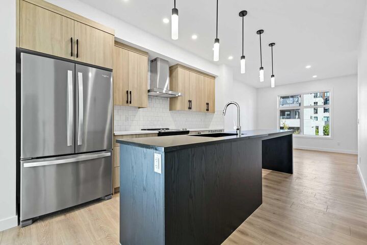 Property Photo: 157 Mahogany Gardens SE AB T3M 3Y2