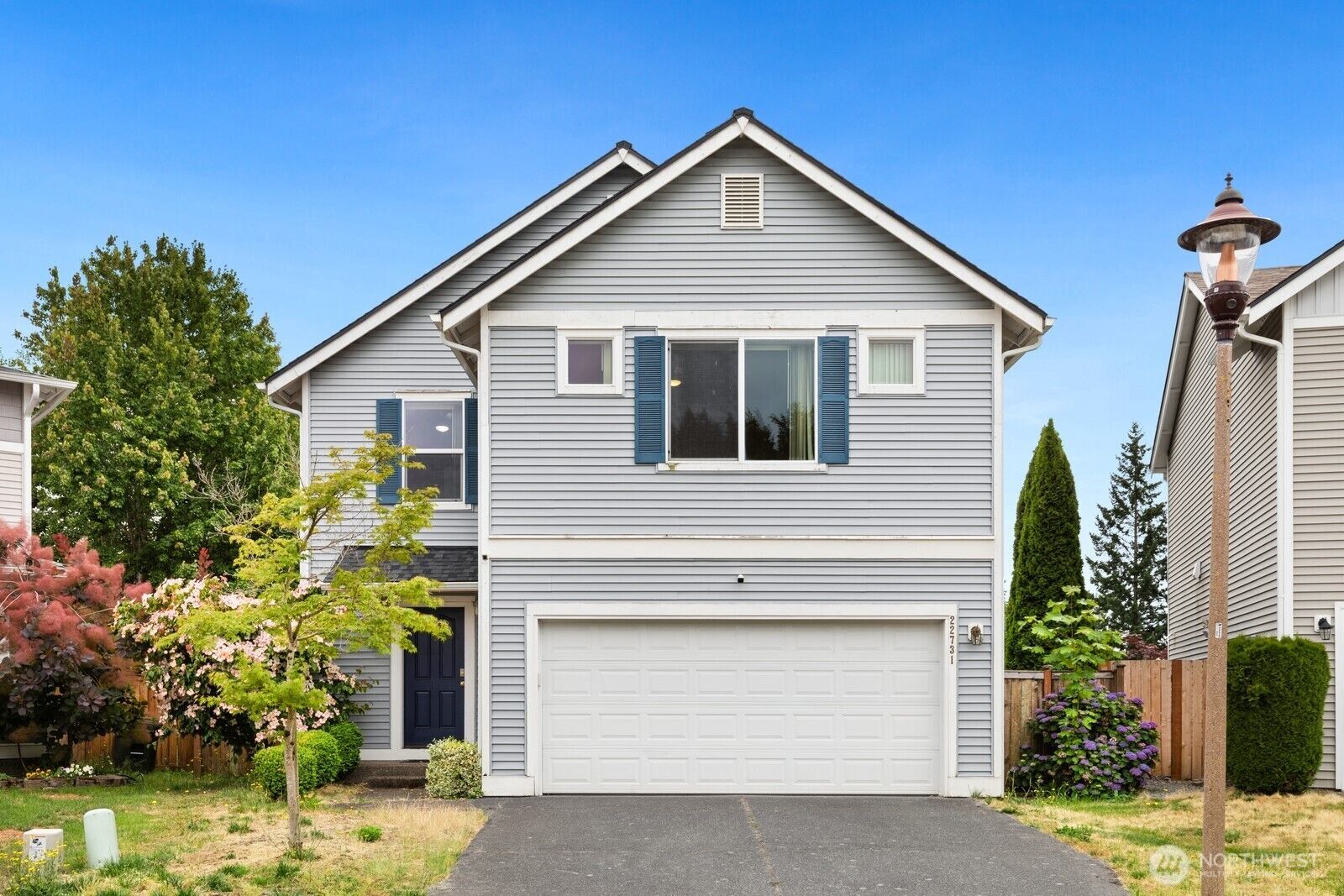 Property Photo: 22731 132nd Place SE WA 98042
