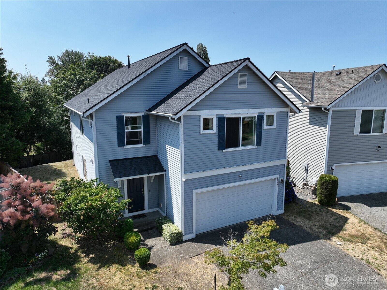 Property Photo: 22731 132nd Place SE WA 98042