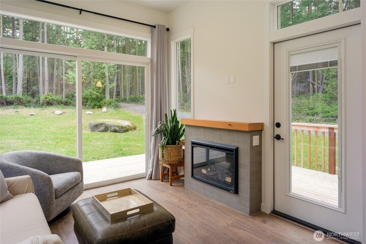 Property Photo: 25 Eliza Lane WA 98261