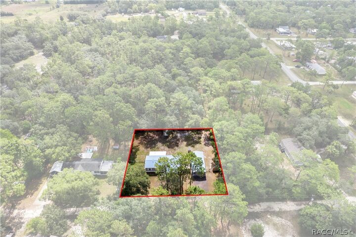 Property Photo:  5573 S Will Point  FL 34446 