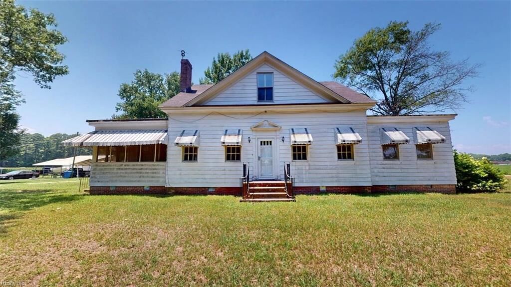 Property Photo: 30086 Statesville Rd VA 23874