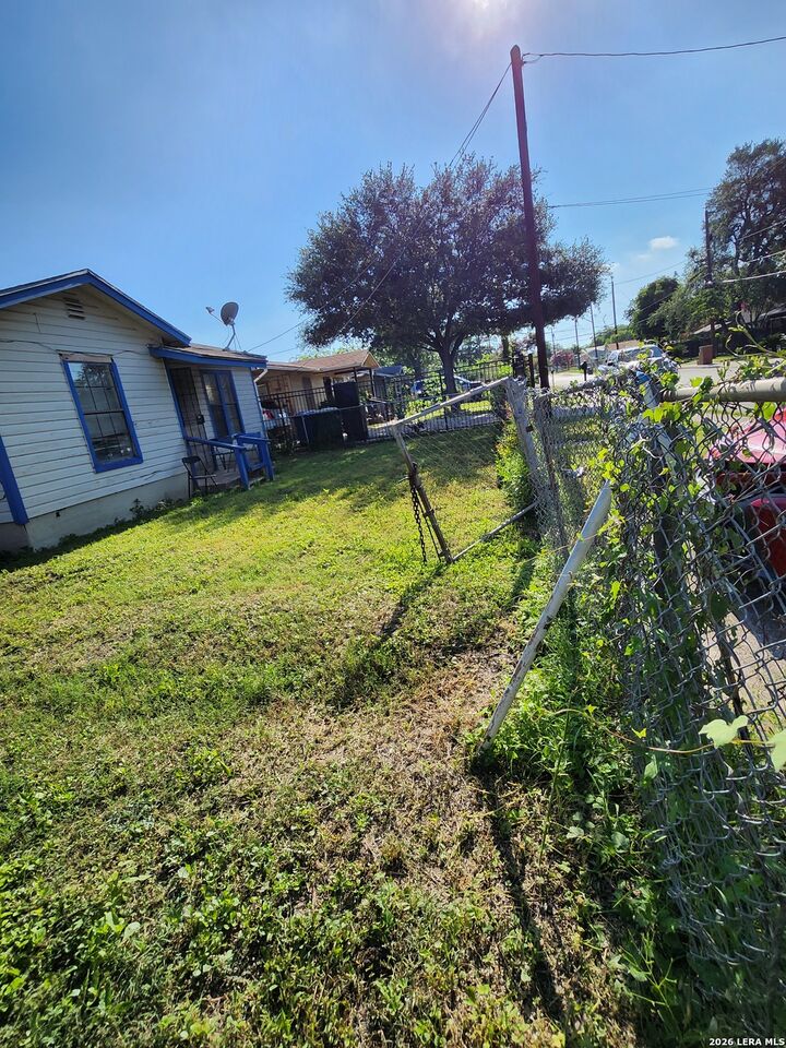 Property Photo:  134 Prosperity  TX 78237 