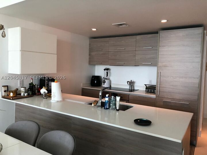Property Photo:  1300 S Miami Ave 3703  FL 33130 