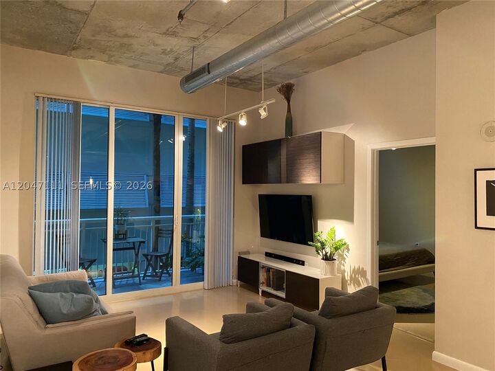 Property Photo: 2001 Biscayne Blvd 3203 FL 33137