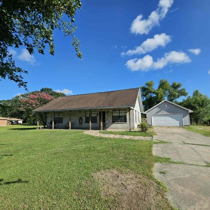 Property Photo: 8387 Glenbrook TX 77705