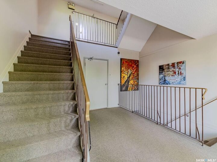 Property Photo: 1008 Temperance Street E 304 SK S7N 0N6
