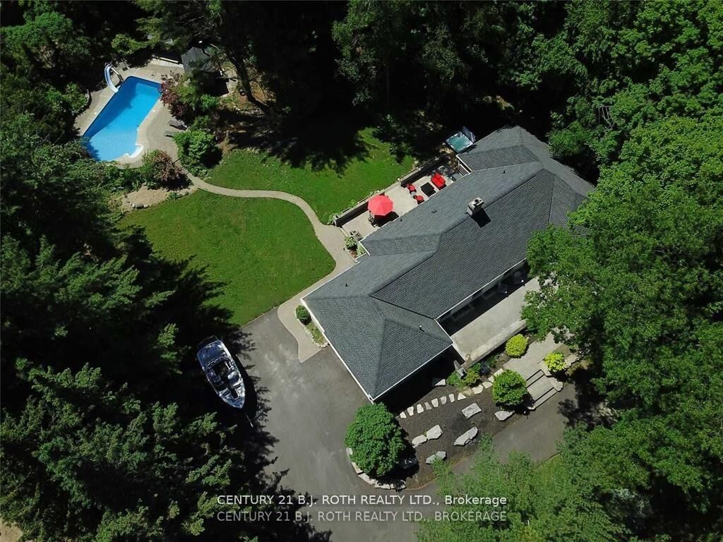 Photo de la propriété: 3274 Liah Lane ON L9S 2B4