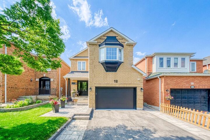 Property Photo: 18 Booth Crescent ON L1Z 1H6