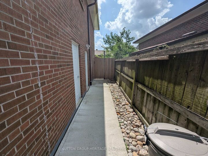 Property Photo: 2 Doerr Road Basement ON M1P 4M6