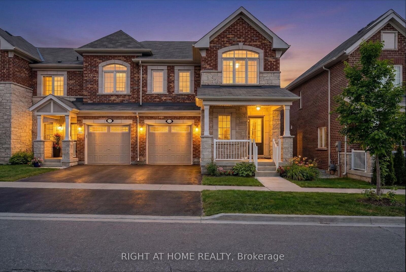 Property Photo:  1235 Mulroney Heights  ON L9E 1G1 