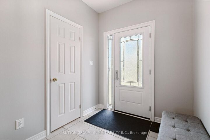 Property Photo:  2092 English Crescent  ON L7L 7B3 