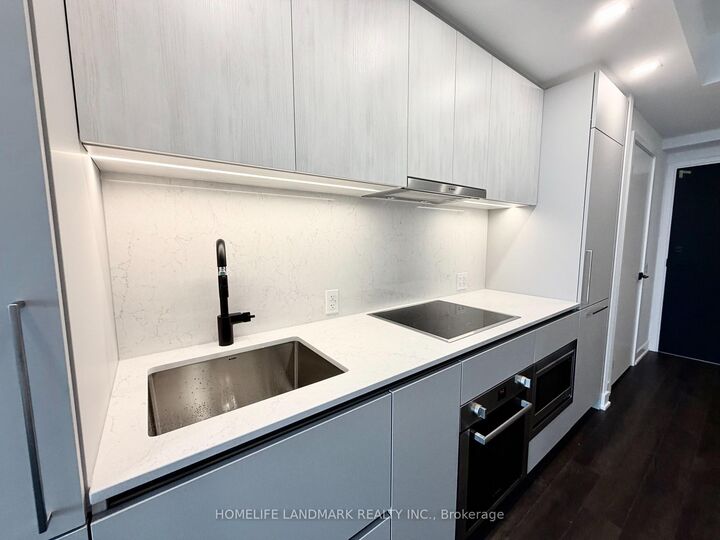 Property Photo:  609 Sherbourne Street 3801  ON M4X 0A4 