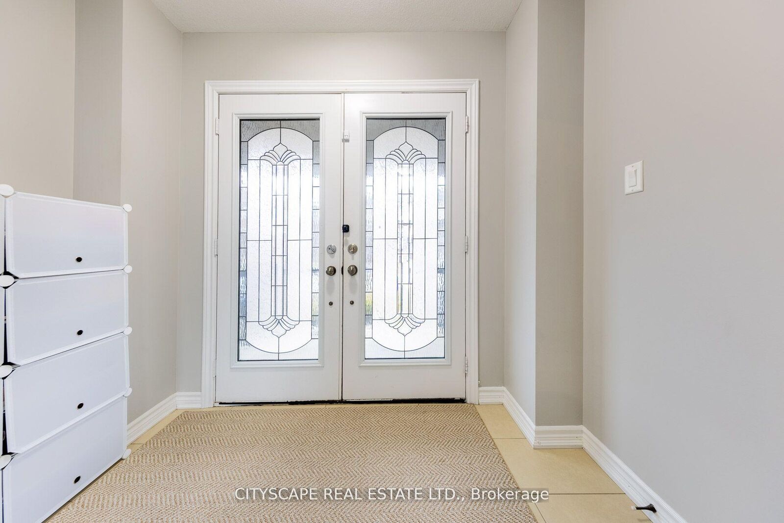Property Photo:  121 Crafter Crescent  ON L8J 0H8 