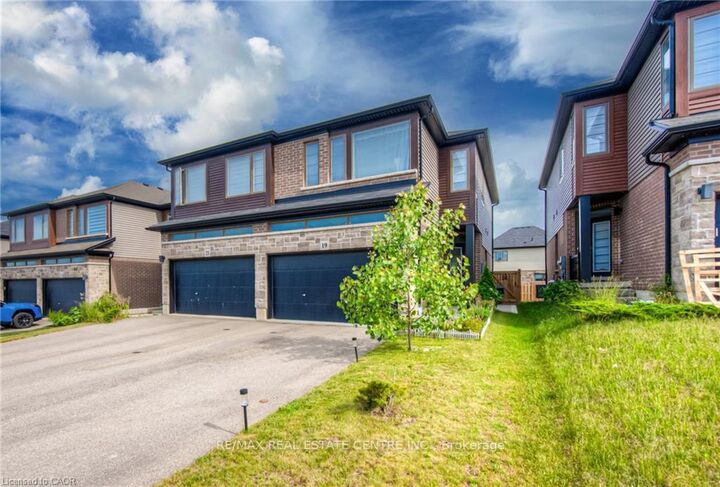 Property Photo: 19 Baker Lane E ON N3L 0K3