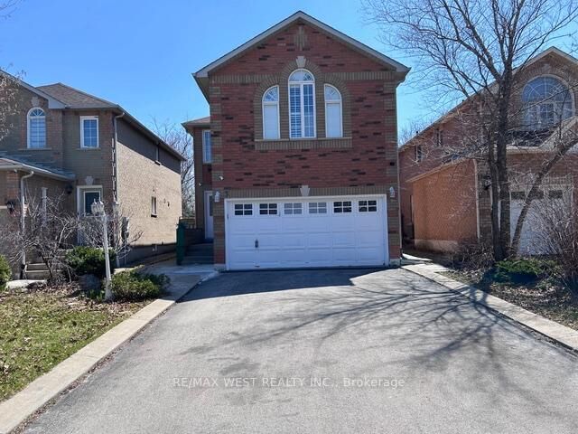 Property Photo:  3 Amaryllis Avenue  ON L4E 3T7 