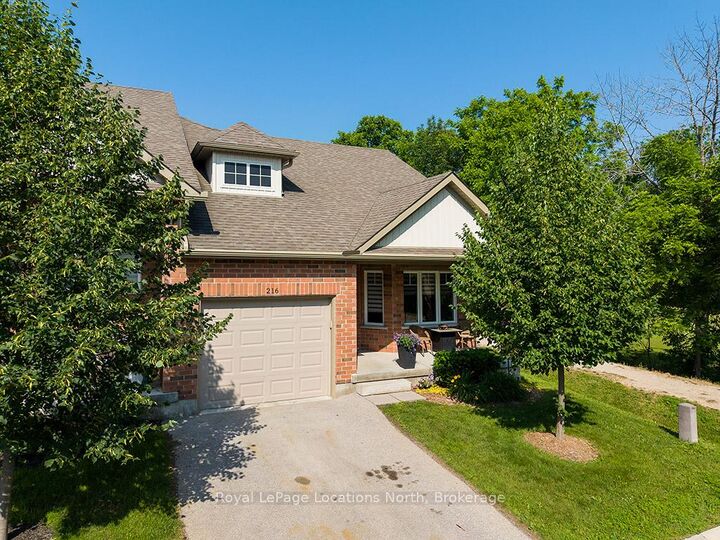 216 Macintosh Lane — photo 1
