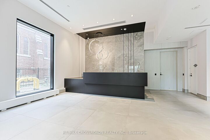 Property Photo:  609 Sherbourne Street 2801  ON M4X 0A4 