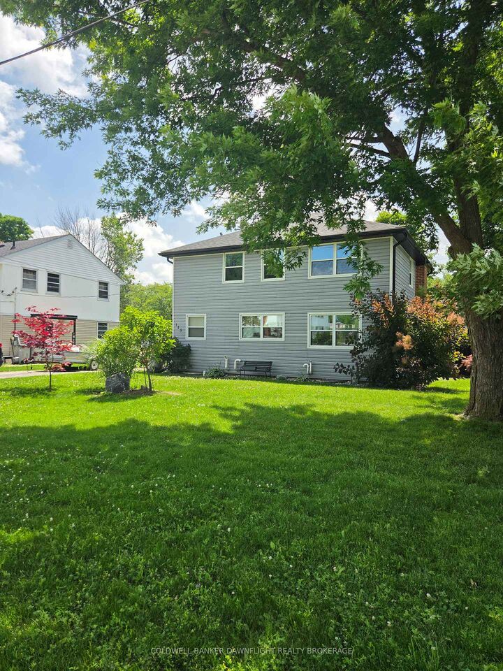 115 Columbia Drive — photo 1