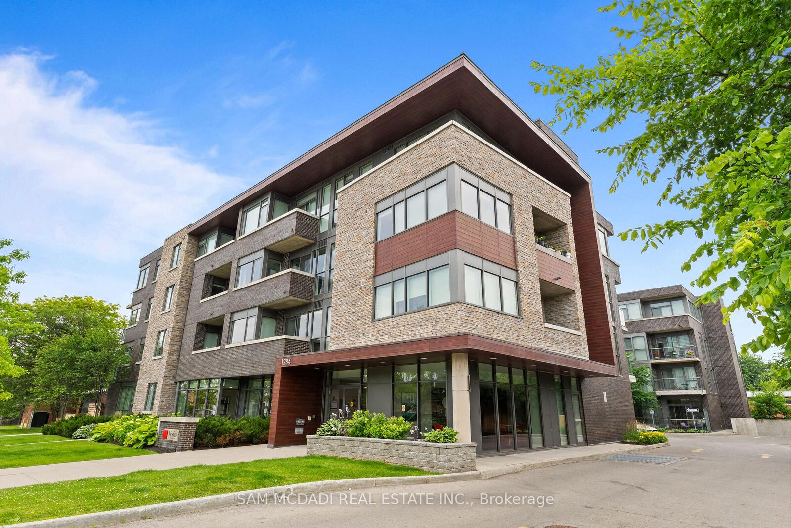Property Photo: 1284 Guelph Line #115 ON L7P 0T9