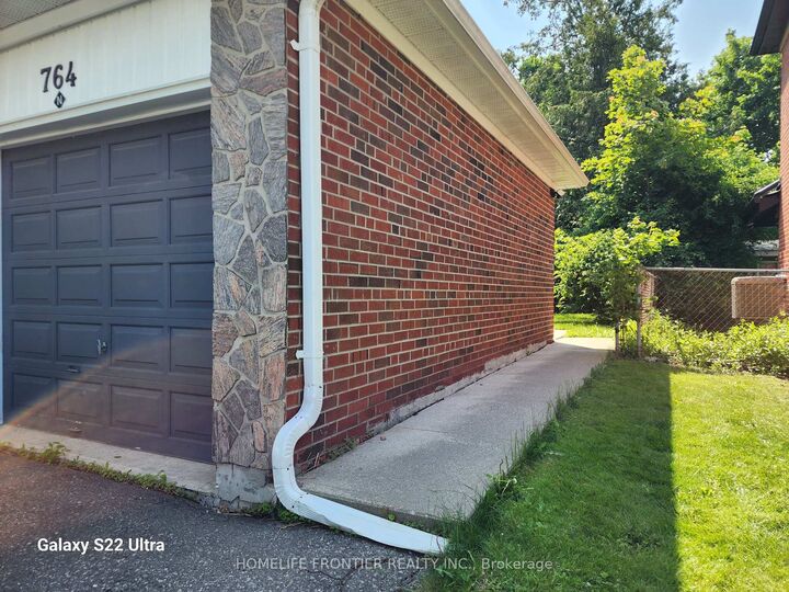 Property Photo: 764 Gorham Street Bsmt ON L3Y 1L6