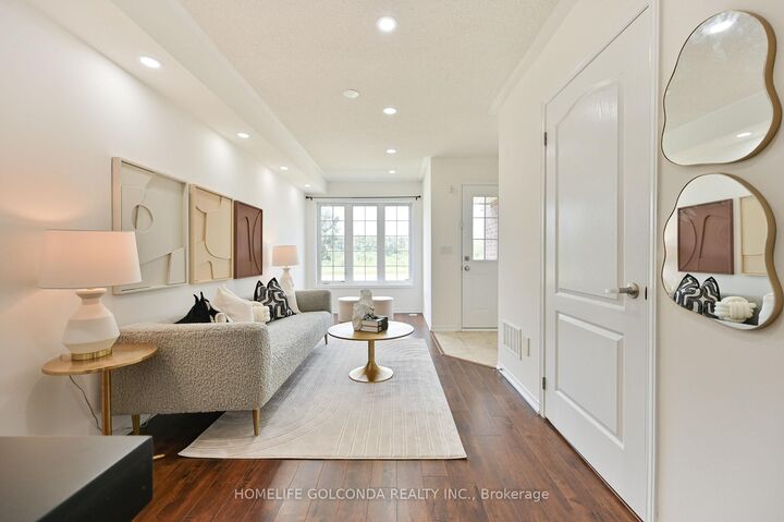 Property Photo: 5277 Major Mackenzie Drive E ON L6C 0N3