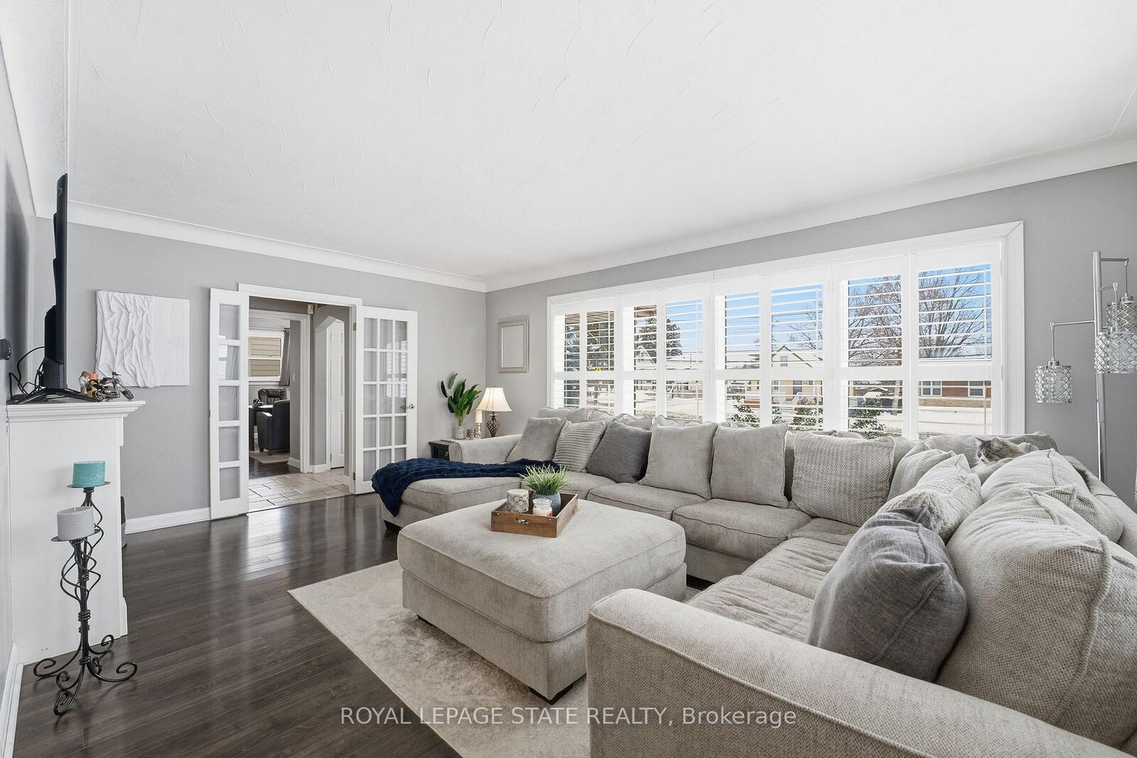 Property Photo: 473 Mohawk Road W ON L9C 1X3