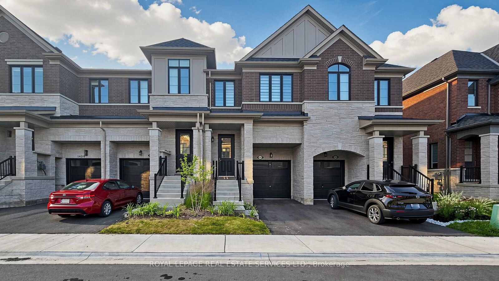 Property Photo:  1413 Oakmont Common  ON L7P 3A6 
