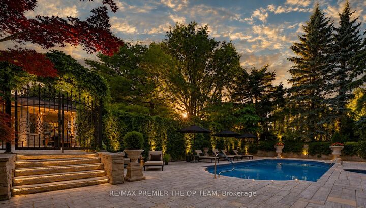 Property Photo: 43 Cowan Drive ON L4L 7H4