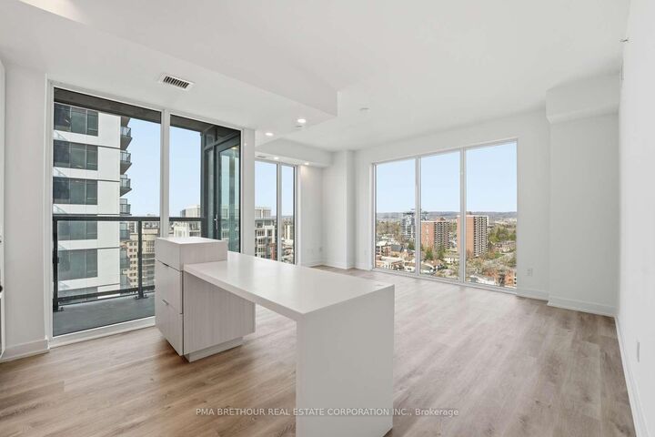 Property Photo:  370 Martha Street 1610  ON L7R 0G9 