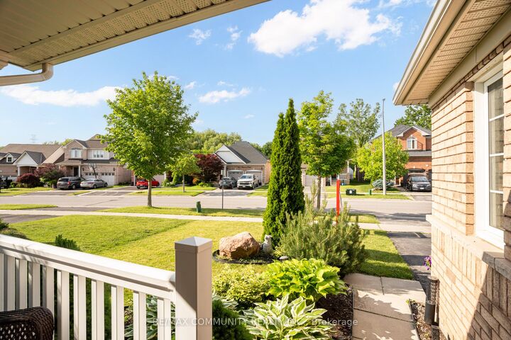 Property Photo: 940 Ormond Drive ON L1K 3C1