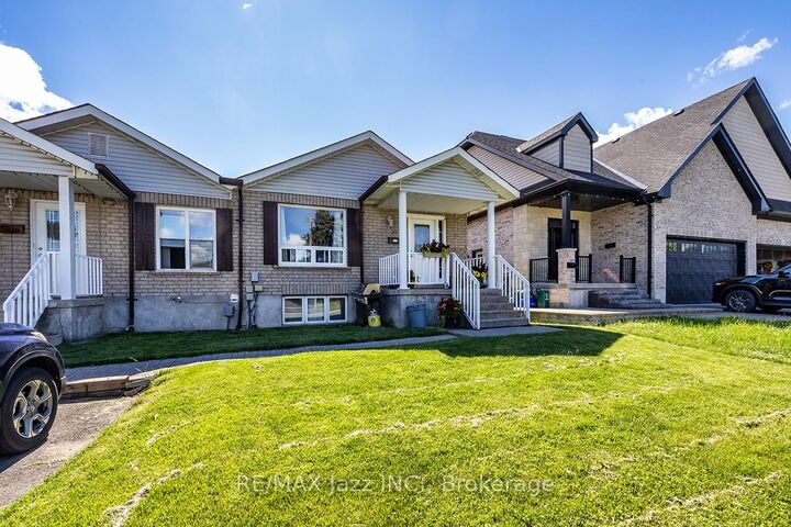 Property Photo: 27 Waverley Road ON L1C 1K8
