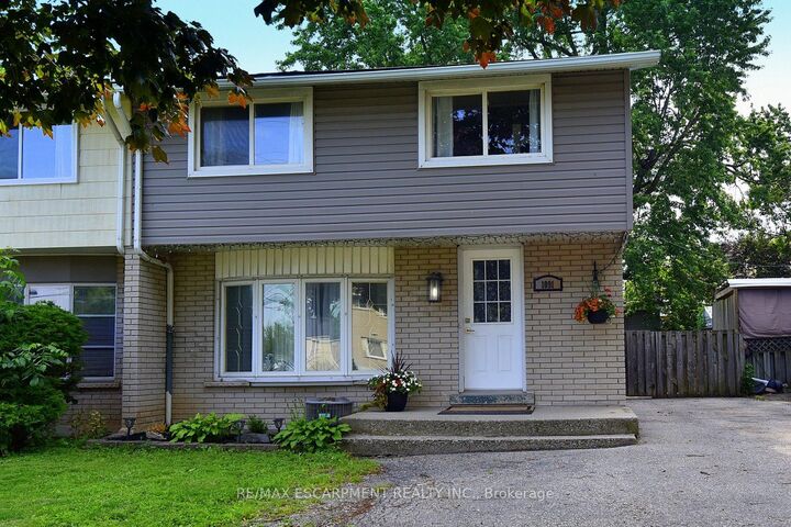 Property Photo: 1091 Upper Wellington Street ON L9A 3S5