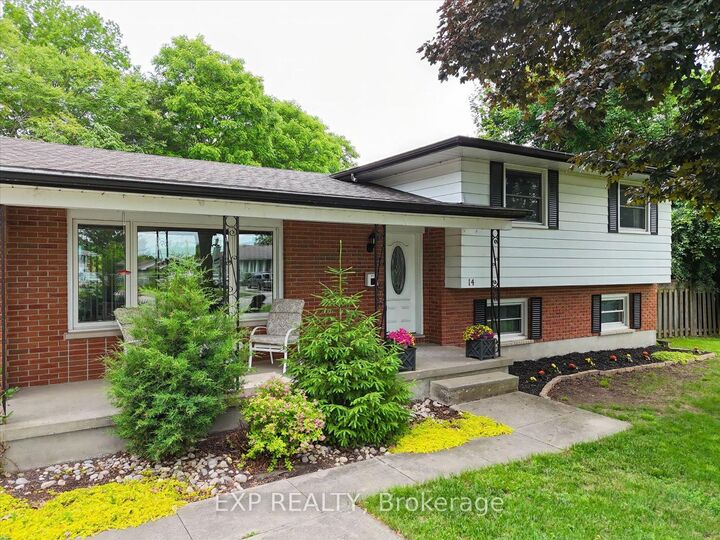 Property Photo: 14 The Birches Street ON N5Z 4G2