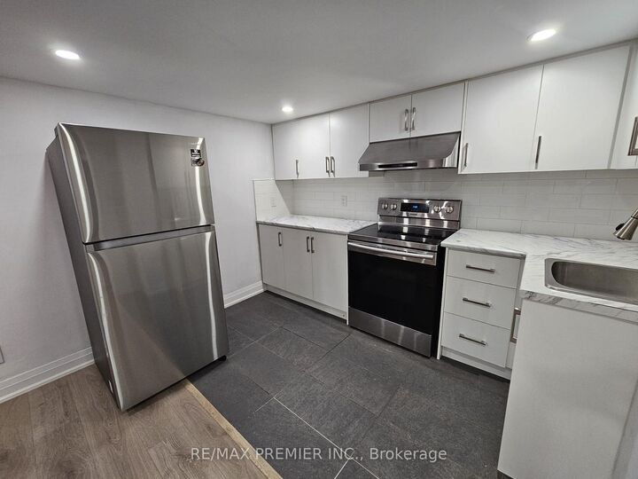 Property Photo:  31 Compton Crescent Bsmt Apt A  ON M3M 2C3 